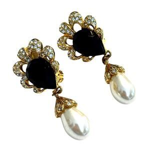 Vintage clip on earrings gold with black stones rhinestones faux pearl teardrops